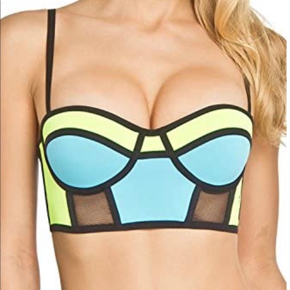 Balanced Tech Color Block Sports Bra - Picture 6 of 7